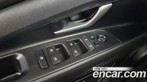 Hyundai AVANTE Modern 2021 года из Южной Кореи