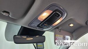 Hyundai AVANTE Modern 2021 года из Южной Кореи