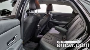 Hyundai AVANTE 1.6 2021 года из Южной Кореи