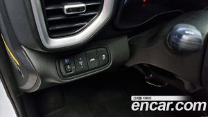 Hyundai Venue 1.6 Modern 2020 года из Южной Кореи