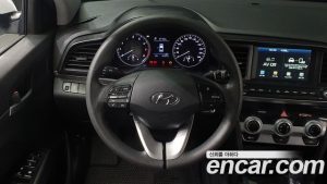 Hyundai AVANTE 1.6 2020 года из Южной Кореи