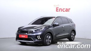 Kia Niro 1.6 HEV 2020 года из Южной Кореи