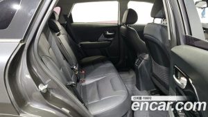 Kia Niro 1.6 HEV 2020 года из Южной Кореи