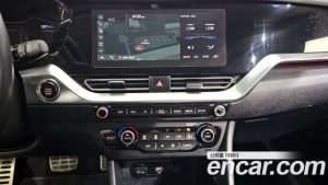 Kia Niro 1.6 HEV 2020 года из Южной Кореи