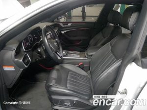 Audi A7 55 TFSI 4WD Premium 2020 года из Южной Кореи