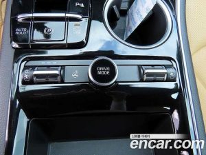Kia K5 Signature 2020 года из Южной Кореи