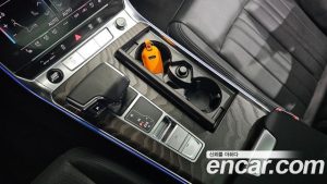 Audi A6 45 TFSI Premium 2021 года из Южной Кореи