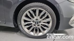 Kia K7 3.0 GDI Signature 2020 года из Южной Кореи