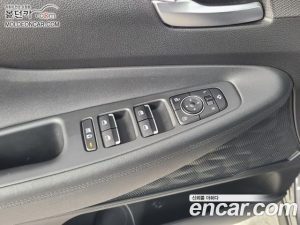 Hyundai Santafe Дизель 2.2 2WD 2020 года из Южной Кореи