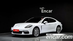 Porsche Panamera 3.0 AWD 2020 года из Южной Кореи