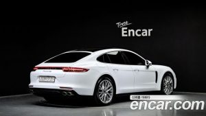 Porsche Panamera 3.0 AWD 2020 года из Южной Кореи