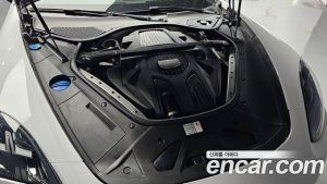 Porsche Panamera 3.0 AWD 2020 года из Южной Кореи