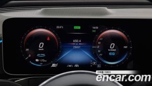 Mercedes-Benz EQC EQC400 4MATIC Premium 2020 года из Южной Кореи