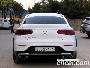Mercedes-Benz GLC-Class GLC300 4MATIC Coupe 2020 года из Южной Кореи