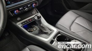 Audi Q3 35 TDI Premium 2020 года из Южной Кореи