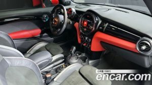Mini Cooper JCW 2020 года из Южной Кореи