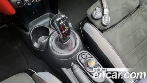 Mini Cooper JCW 2020 года из Южной Кореи