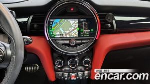 Mini Cooper JCW 2020 года из Южной Кореи