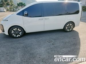 Hyundai Staria Lounge 7-Seater 2022 года из Южной Кореи