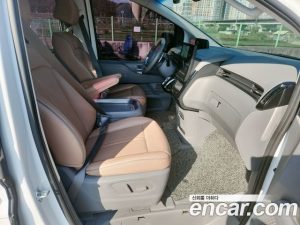 Hyundai Staria Lounge 7-Seater 2022 года из Южной Кореи