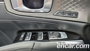 Kia Sorento Дизель 2.2 2WD 2021 года из Южной Кореи