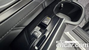 Kia Sorento Дизель 2.2 2WD 2021 года из Южной Кореи