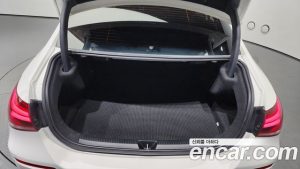 Mercedes-Benz A-Class A250 4MATIC SEDAN 2020 года из Южной Кореи