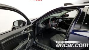 Kia Stinger 2.5 AWD Meister 2021 года из Южной Кореи