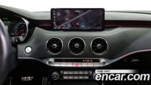 Kia Stinger 2.5 AWD Meister 2021 года из Южной Кореи