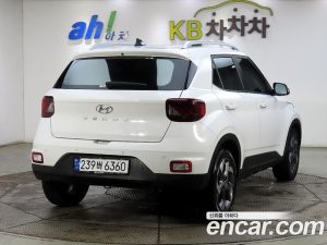 Hyundai Venue 1.6 Flux 2020 года из Южной Кореи