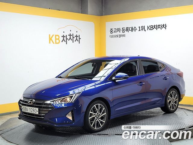 Hyundai AVANTE 1.6 2020 года из Кореи
