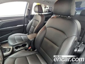 Hyundai AVANTE 1.6 2020 года из Южной Кореи