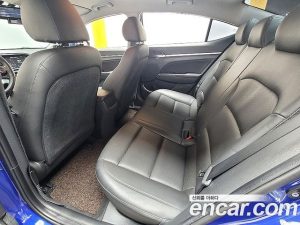 Hyundai AVANTE 1.6 2020 года из Южной Кореи