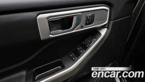 Ford Explorer 2.3 Limited 4WD 2021 года из Южной Кореи