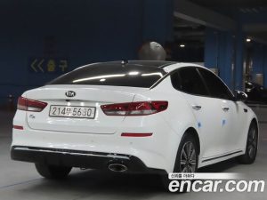 Kia K5 2.0 2020 года из Южной Кореи