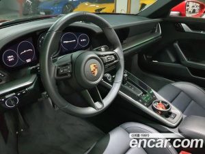 Porsche 911 CARRERA 4S Cabriolet 2020 года из Южной Кореи