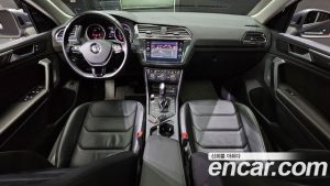 Volkswagen Tiguan 2.0 TDI Prestige 2020 года из Южной Кореи