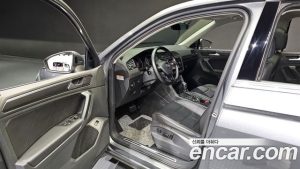 Volkswagen Tiguan 2.0 TDI Prestige 2020 года из Южной Кореи
