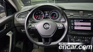 Volkswagen Tiguan 2.0 TDI Prestige 2020 года из Южной Кореи