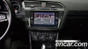 Volkswagen Tiguan 2.0 TDI Prestige 2020 года из Южной Кореи