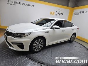 Kia K5 2.0 2020 года из Южной Кореи