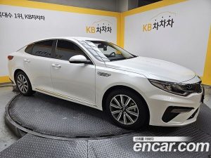 Kia K5 2.0 2020 года из Южной Кореи
