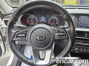 Kia K5 2.0 2020 года из Южной Кореи