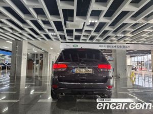 Jeep Cherokee 3.6 Overland 2021 года из Южной Кореи