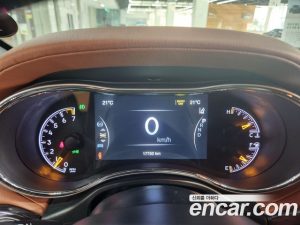 Jeep Cherokee 3.6 Overland 2021 года из Южной Кореи