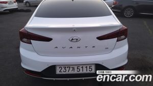 Hyundai AVANTE 1.6 2020 года из Южной Кореи