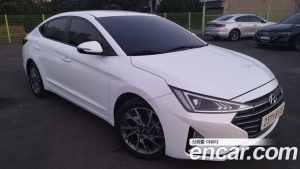 Hyundai AVANTE 1.6 2020 года из Южной Кореи