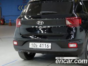 Hyundai Venue 1.6 Flux 2020 года из Южной Кореи