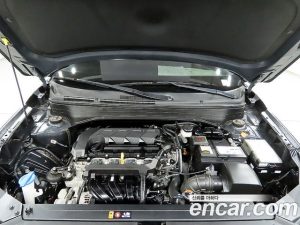 Hyundai Venue 1.6 Flux 2020 года из Южной Кореи