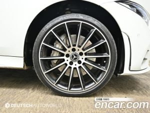 Mercedes-Benz CLS-Class CLS450 4MATIC AMG Line 2021 года из Южной Кореи